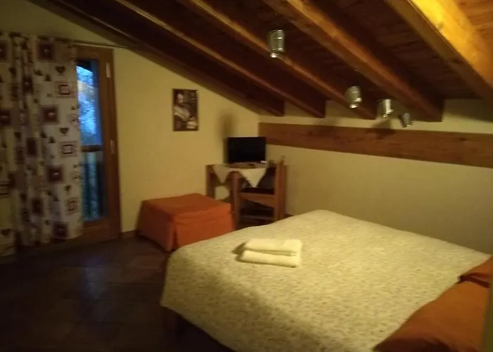 I Picchi בית הארחה 3*